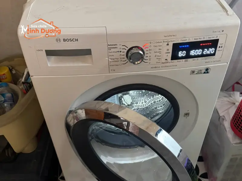 Sửa máy giặt Bosch tại Hà Nội bằng đồng hồ số