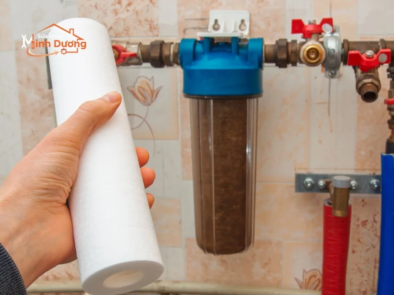 Xử lý dứt điểm tình trạng vòi máy lọc nước chảy cực kỳ yếu