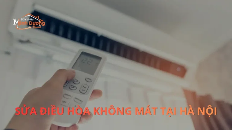 Kỹ thuật viên Minh Dương Fix đo áp suất gas kiểm tra sửa điều hòa không mát tại nhà Hà Nội.