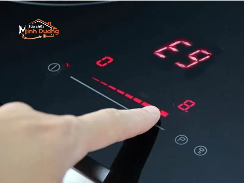 Thợ giỏi sửa lỗi E9 bếp từ Bosch chuyên sâu tại Royal City lấy ngay