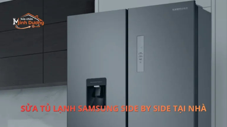 Thợ chuyên nghiệp của Sửa Chữa Minh Dương đang sửa tủ lạnh Samsung Side-by-Side tại nhà Hà Nội