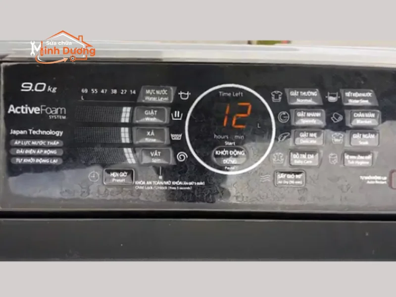 Màn hình máy giặt Panasonic báo lỗi U12